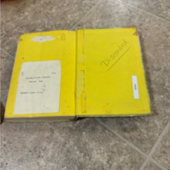 3 discarded library hardback/paperback Laura Ingalls Wilder 1953,1961 books - Picture 9 of 12